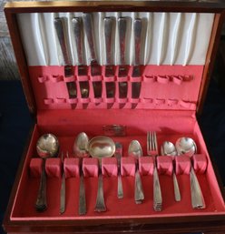 Oneida 1881 Rogers Pattern Silverplate Set - Missing A Couple Pieces - With Serving Pieces - With Box