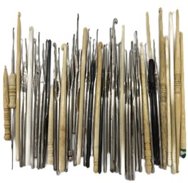 Large Collection Of Crocheting Needles, Various Sizes And Materials