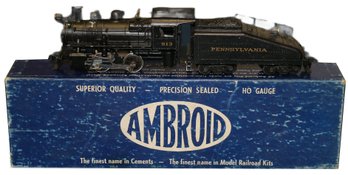 HO Scale Model Locomotive And Tender - Lettered For Pennsylvania RR