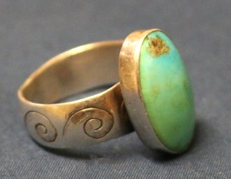 Men's Ring - Sterling Silver With Oval Turquoise - Size 11.5