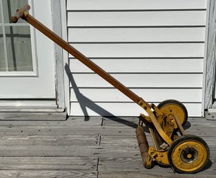 Vintage 'FOLBATE' Push Lawn Mower, 24' X 46'L, Working, Blade Needs Sharpening