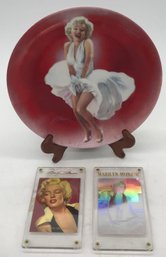 3 Pcs Marilyn Monroe Collectibles, 1 - 8.5' Diam. Delphi Plate And 2 Trading Cards In Acrylic Frame