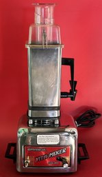 Vintage 1995 Vita-Mix Total Juice Machine With Original Instruction Book, Model 479044A