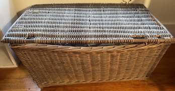 Large Antique Wicker Lidded Hamper, 31' X 20' X 14'H, With Several Wool Blankets Inside