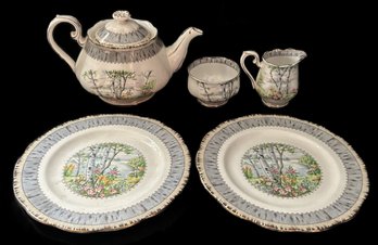 5 Pcs Vintage Royal Albert 'SILVER BIRCH' Bone China, Tea Pot, Cream & Sugar & 28' Diam. Plates