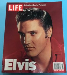 2000 Reprint Of 1995 Life Magazine ELVIS A Celebrate In Pictures, Excellent Condition