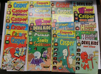 Lot Of 53 Comics - 29 Casper The Ghost Series - 24 Flintstones Series