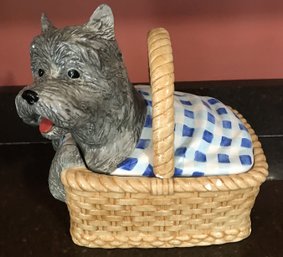 Vintage Ceramic Cookie Jar - Wizard Of Oz  Toto In Basket, 10' X 8' X 11'