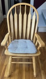 Nice Sturdy Arrow Slat Back Windsor Style Arm Chair In Natural Finish, 23' X 17' X 40.25'H