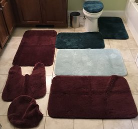 7 Pcs - Assorted Bath Room Rugs, Great Condition, 4-Burgundy & 3-Dark Teal