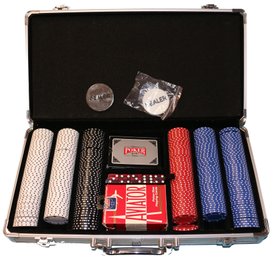 Complete Poker Set In Aluminum Carrying Case