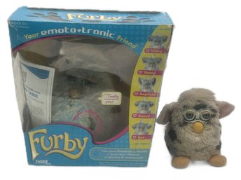 2 Pcs 2006 Hasbro Furby Emoto-Tronic Friend In Original Box (Rough Shape ) And Furby Without Box