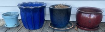 7 Pcs Stoneware Planter Pots 3 Pots With Under Plates, Largest Blue Ruffled Edge No Plate