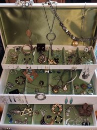 Vintage Fashion Jewelry, Sterling, Semiprecious Stones, Pearls In Tiered Jewelry Box