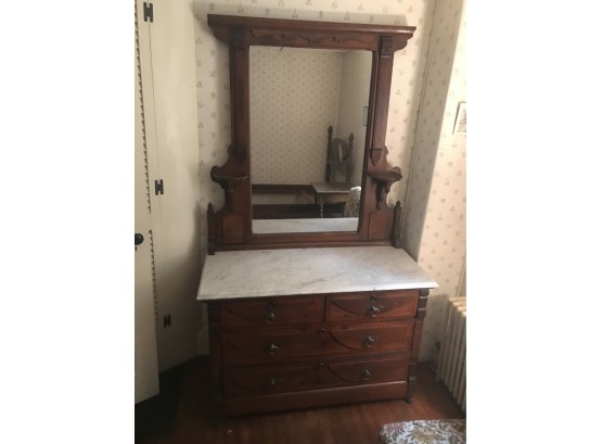 Victorian Walnut Marble Top Chest With Mirror And Candle Stands