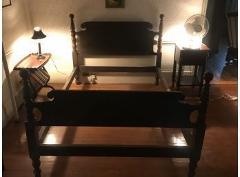 Full-size Short 4-Poster Mahogany Bed And Rails
