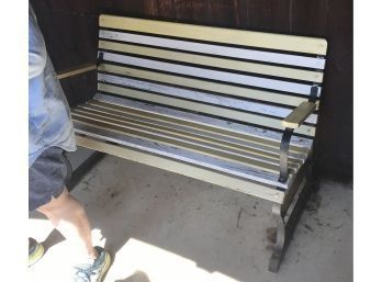 Sturdy Yellow/White Wooden Slat Bench