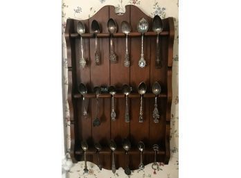 Vintage Collector Spoon Rack & 19 Spoons