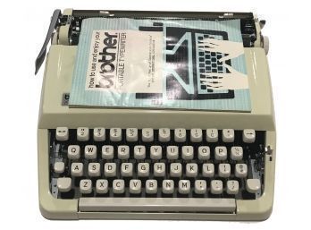 Brother Charger 11 Portable Typewriter - Incredible Condition!