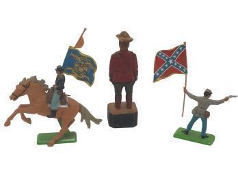 2 Vintage Britains Ltd Deetail US Civil War Union & Confederate Soldiers On Horseback And Carved Wood Mountie