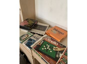 Lot Of Board Games Inc Bingo, Othello, Stock Market Game.  Also A String Art Kit