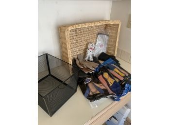 Gloves And Shoe Inserts With Wire And Wicker Baskets