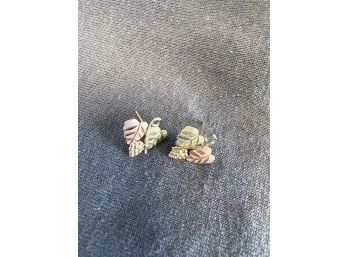 10k  Black Hills Gold Tri-color Stud Post Earrings, Grape & Leaves