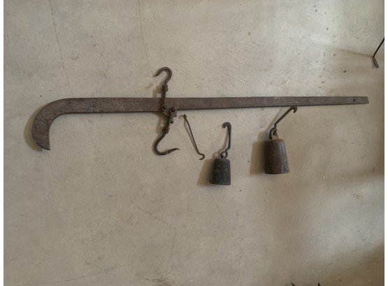 Old Antique Hanging Cast Iron Balance Beam Scale Arm Weight Hooks Primitive Farm