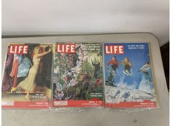 Lot Of 4 Vintage 1960s Life Magazines Incl Skiing And Dinah Shore