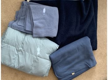 Variety Of Blue Blankets And Throws .