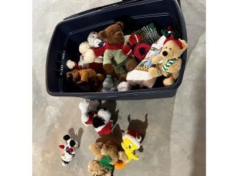 Lot Of Christmas Decor Incl Stuffed Animals And Nativity  Incl  Storage Tote With Lid