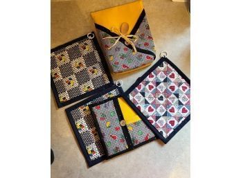 Lot Of 5 Homemade Quilted Pot Holders