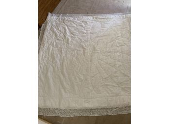 Handmade King Size Machine Quilt With Lace Trim, Some Soiling Noted  Measures 90x82'