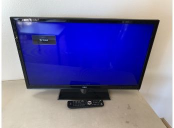 32' RCA TV With Remote, Plugged In And Working