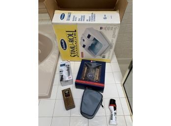 Bath Items Incl Shoe Shine Kit, Foot Bath And Razor