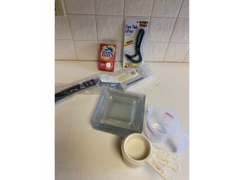 Measuring Cup, Spatula And Glass Plates