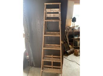 Wood Step Ladder 6 Foot