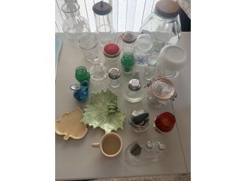 Misc Lot Of Kitchen Glass And Ceramic Leaves