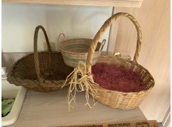 3 Large Wicker Baskets Incl One Easter Basket W Grass