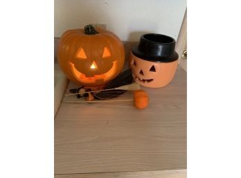 Halloween Decorations Incl Jack O Lanterns, Straw Witch On Broom Pumpkin Pic