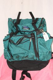 L.L. Bean Back Pack, Large, Lively Green - Blue Color, All Connectors Work, Does Need Cleaning See Pics