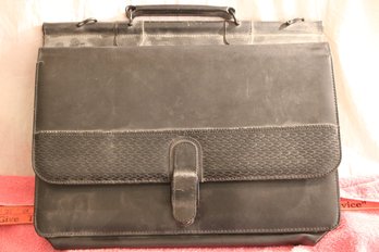 Vintage Leather Notebook / Briefcase- Has Hewlett Packard Tag - Made By Hazel -  Large  16 X16 ' Approx