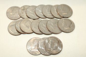 Coins - Circulated - US  Kennedy Bi-centenial Half Dollars  (17 Total) 14 'p' &  3  'd'