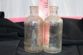 Vintage  2  Medine Bottles,  Both  Labeled  'Lambert Pharmacal Co.'  4-5 Inch Approx