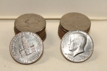 Coin- Circulated - (20 Total) 1976 Kennedy Bicentennial Half Dollars (14)