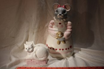 Mouse Cookie Jar By House Of LLoyd In Thailand  And Cat Napkin Holder- Nice Combo -