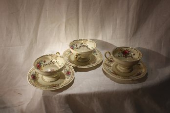 3 Continental Ivory Tea Cups And Saucers Germany 18