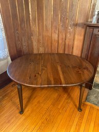 Ethan Allen Queen Anne Style Country Pine Extension Dining Table