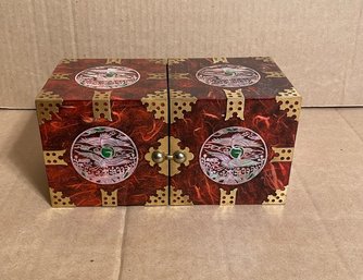 Chinese Mother Of Pearl Inlaid Two Part Jewelry Box
