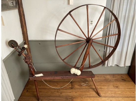 Vintage American Country Spinning Wheel, Multiple Woods, Original Patina, 19th C.